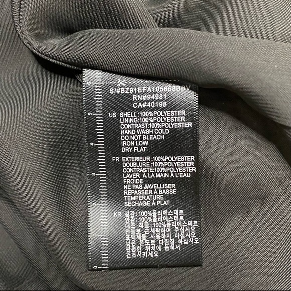 Twelve by Twelve Black Rose A-Line Sleeveless Top - Picture 10 of 13